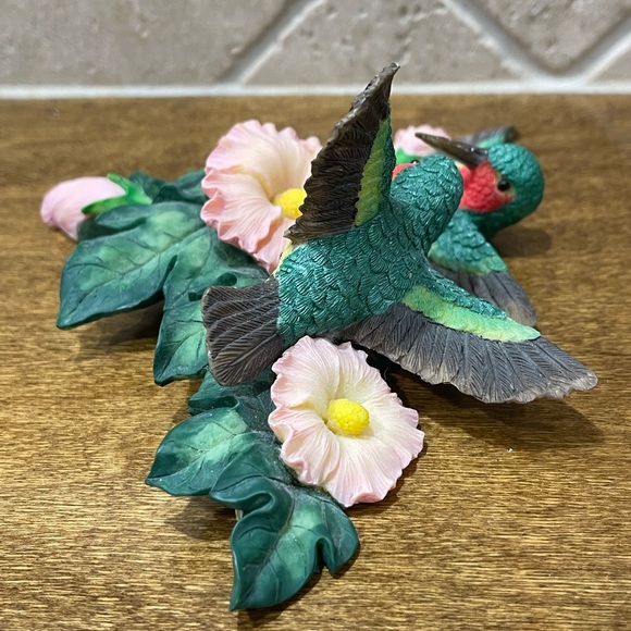Hummingbird decor - Picture 6 of 10